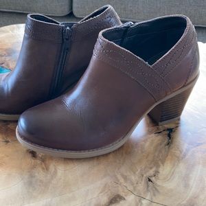 Earth ankle bootie. Like new, wore twice.